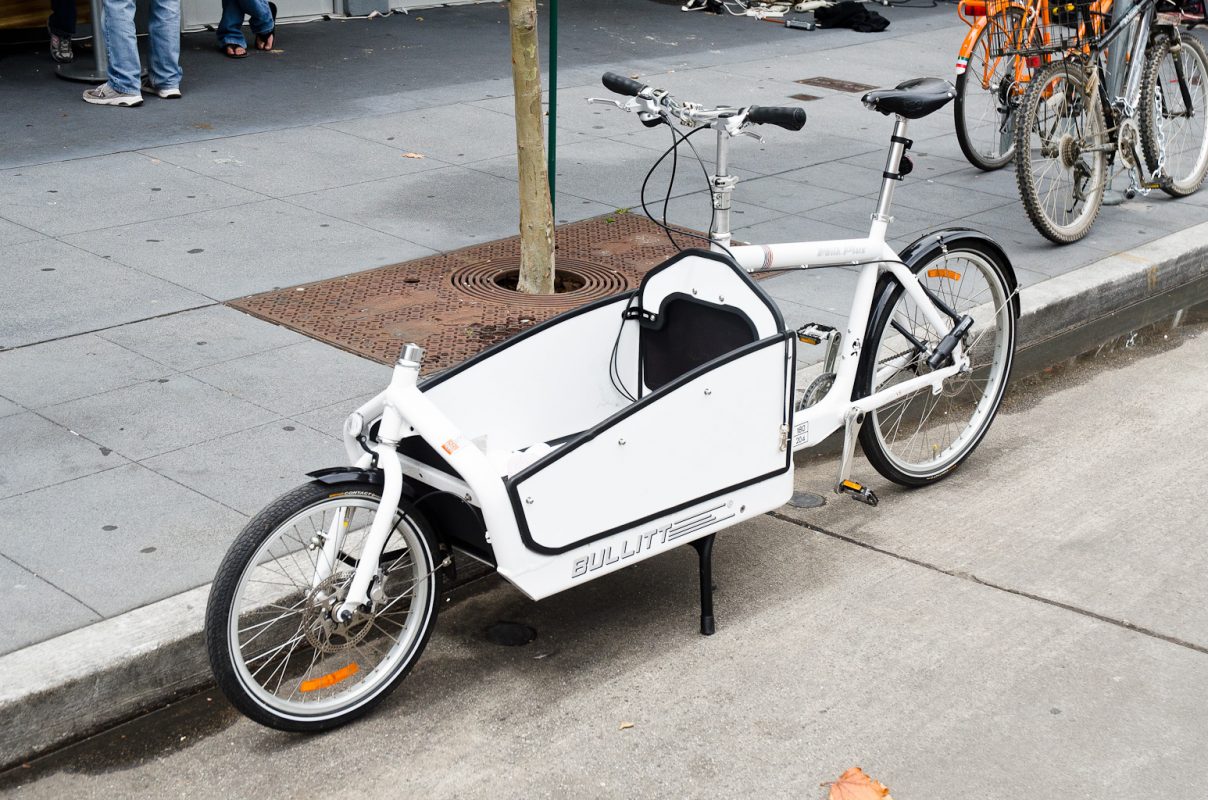 By Jarrett M - Cargo Bike, CC BY 2.0, https://commons.wikimedia.org/w/index.php?curid=74297541