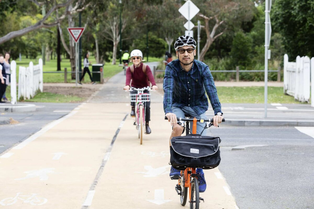 Riders commuting