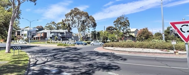 Image of the roundabout on Melbourne Road at Newport that will be closed.