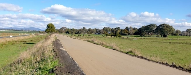 Image of gravel path on Yarra Valley Trail