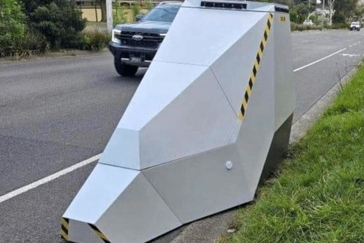 Speed safety cameras in bike lanes | Bicycle Network